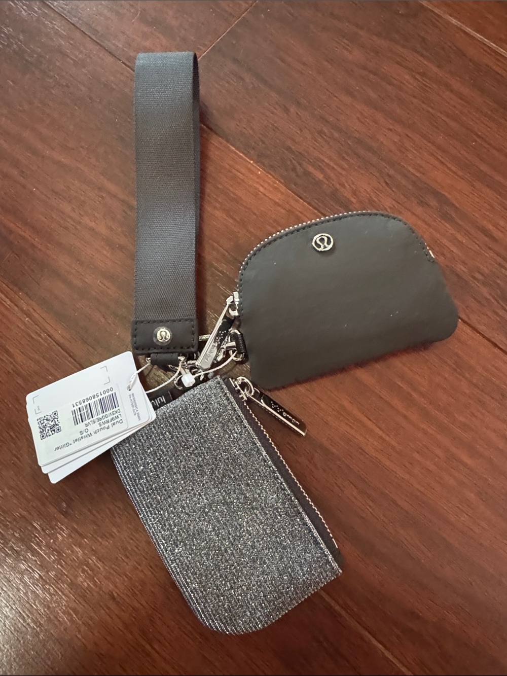Lululemon Dual pouch wristlet Grey/Silver